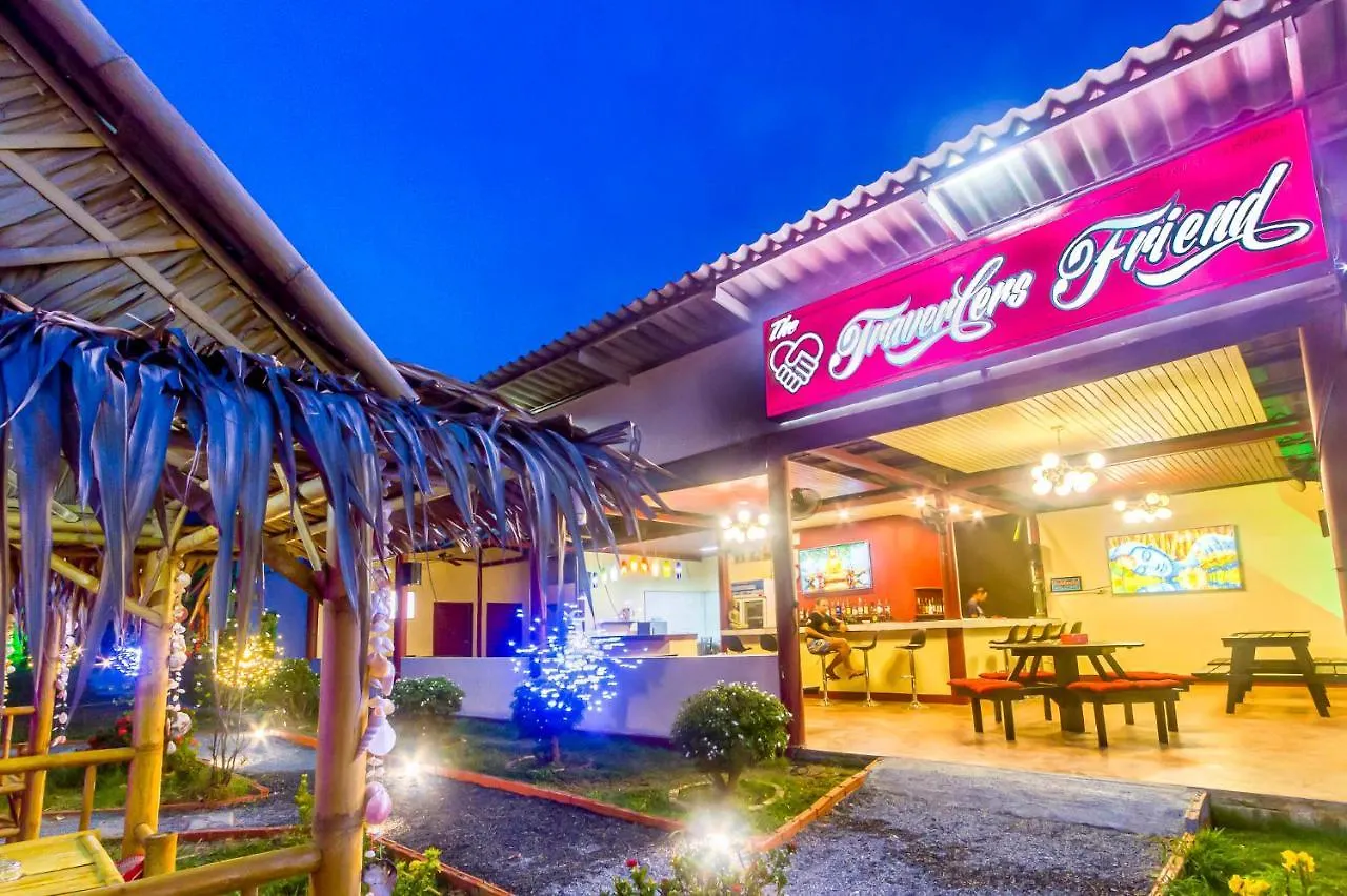 Hostel The Travelers Friend En Suite Dorm Room Ac Ban Ai Dao Thaiföld